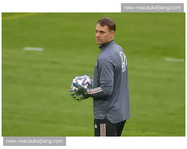 格纳布里8球拜仁边路爆点 德国国脚伤愈复出后贡献稳定